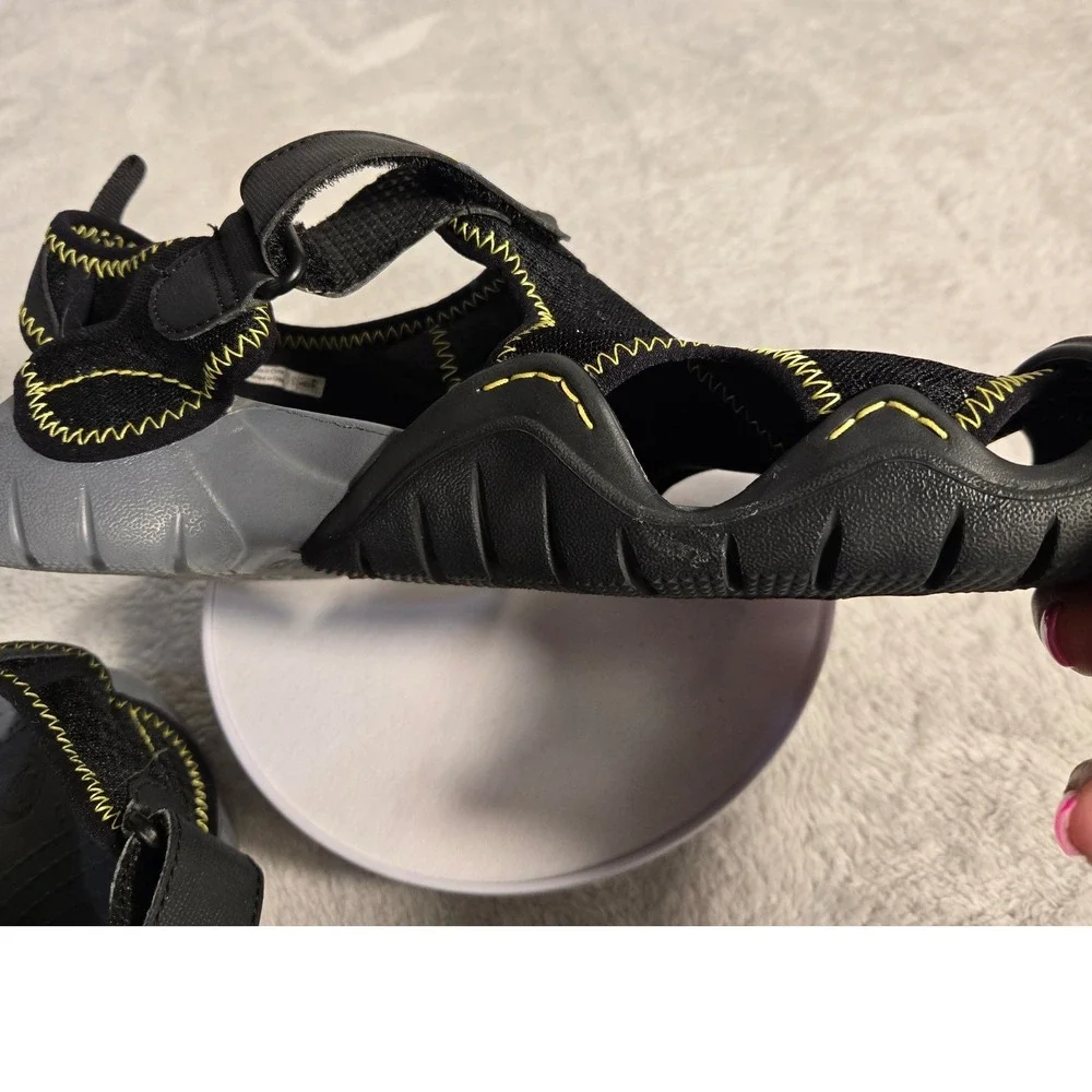 Crocs‎ Swiftwater Mesh Sandals Mens Black Yellow Water Shoes Hiking Outdoor